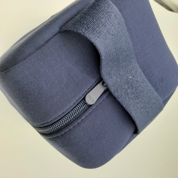 DIOR Cosmetics Toiletry Bag Blue - Picture 7 of 8